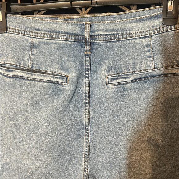 JESSICA SIMPSON FLAP SHORT SKIRT 16/33 - Picture 7 of 9